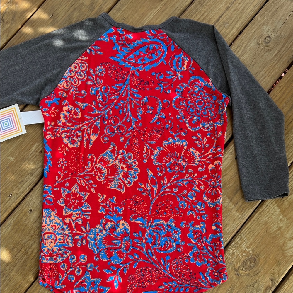 LuLaRoe Randy T - Picture 5 of 5